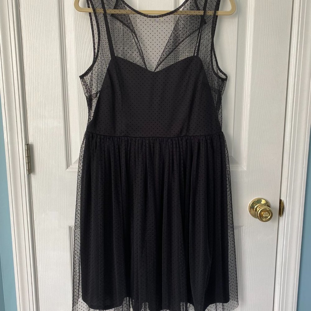 Lauren Conrad Midnight Garden Dress in Black - size 10